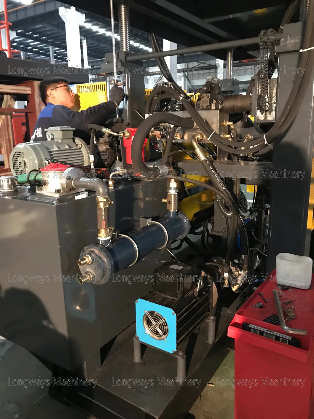 10~30L HDPE/PE/PP Jerry Can High Speed Extrusion Blow Molding Machine