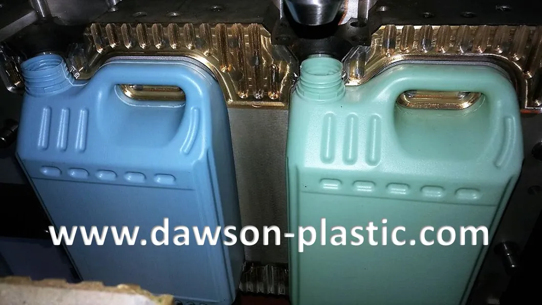 15L HDPE Jerry Cans Double Station Blow Molding Machine