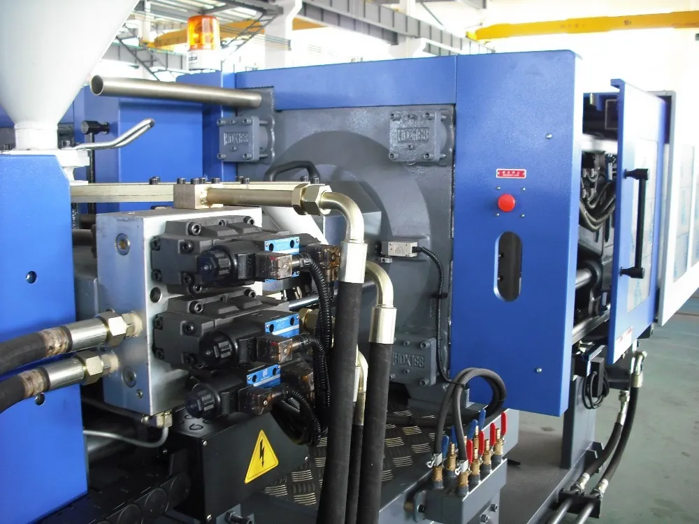 600ton Servo Precise Trash Dustbin Making Plastic Injection Moluding Machine