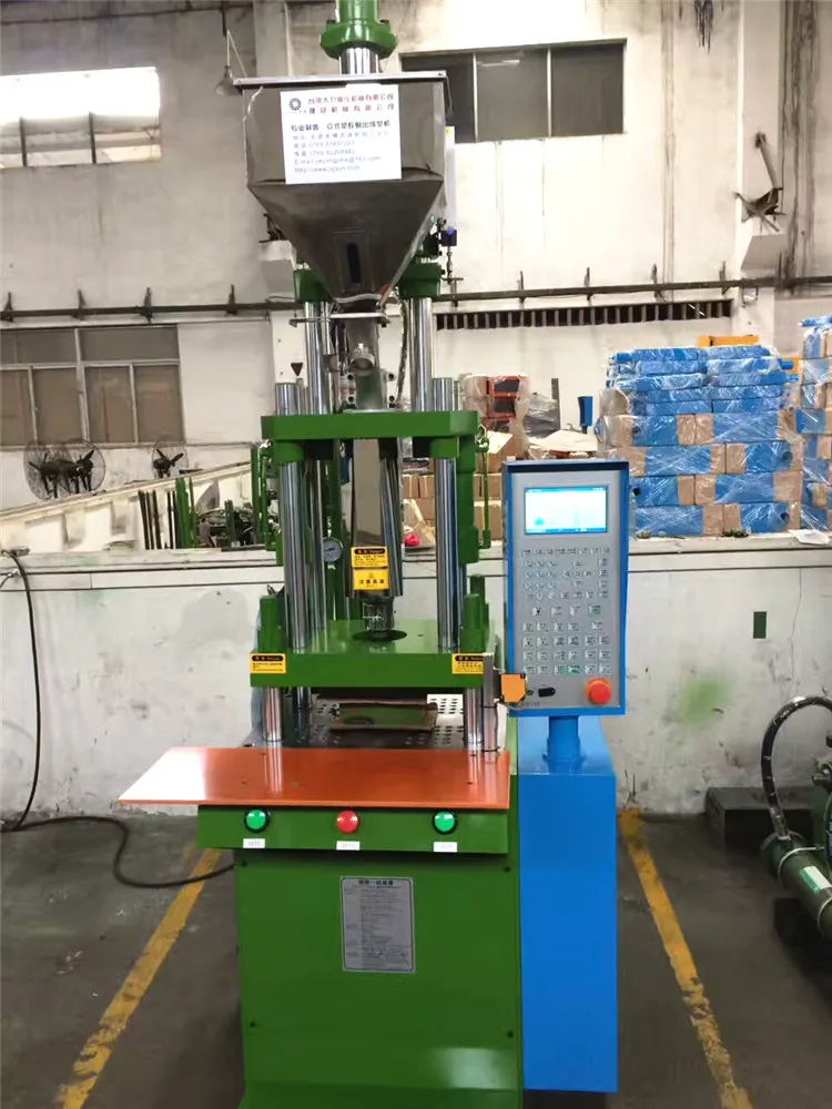 China Factory Small Size Semi-Automatic Salt Injection Machine