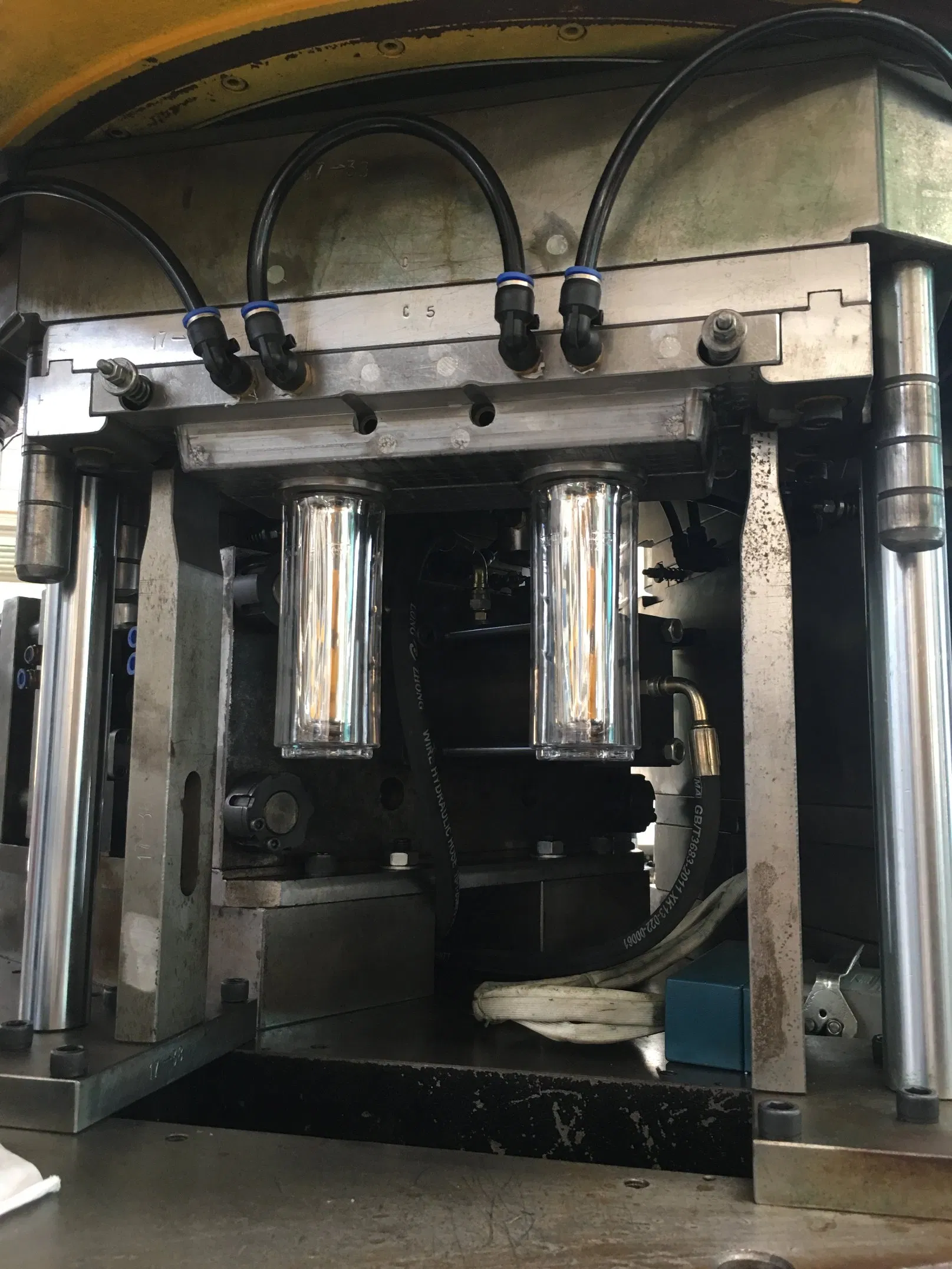 Factory Sale Automatic PP Stretch Plastic Bottle Extrusion Blow Molding Machine