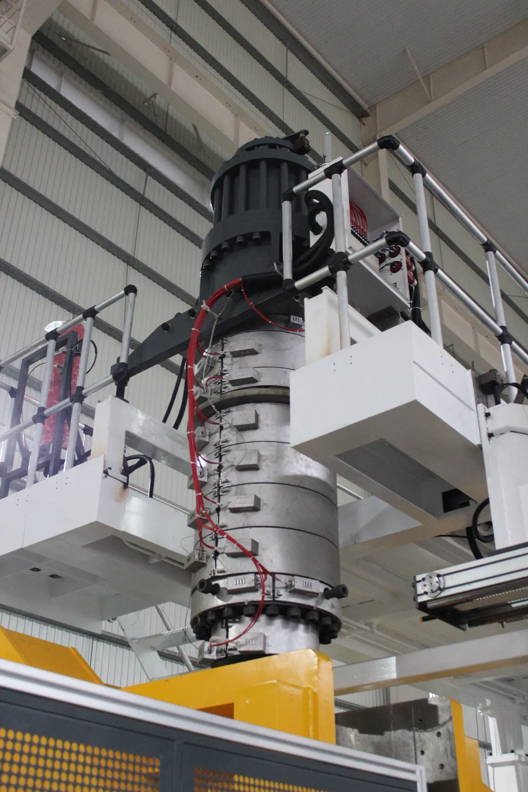 Full Automatic Apollo 200L Double L-Rings Drum Blow Molding Machine