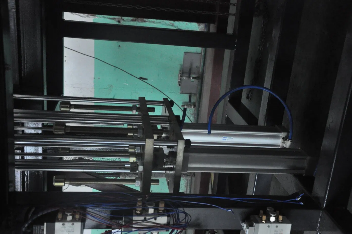 HDPE Bottle Blow Extrusion Molding Machine