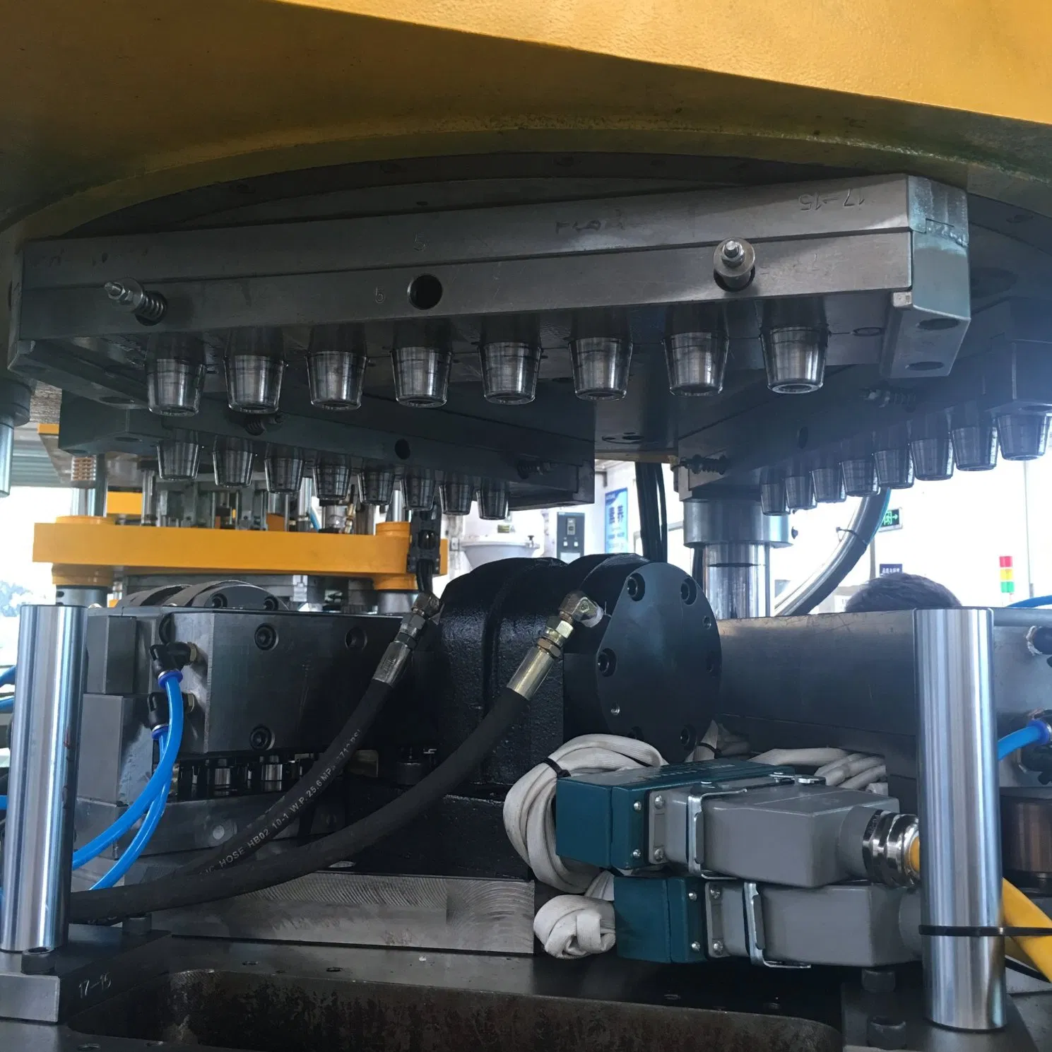 High Efficiency 90kw PVC Sheet Processing Machine Line with 3-Roller Calander
