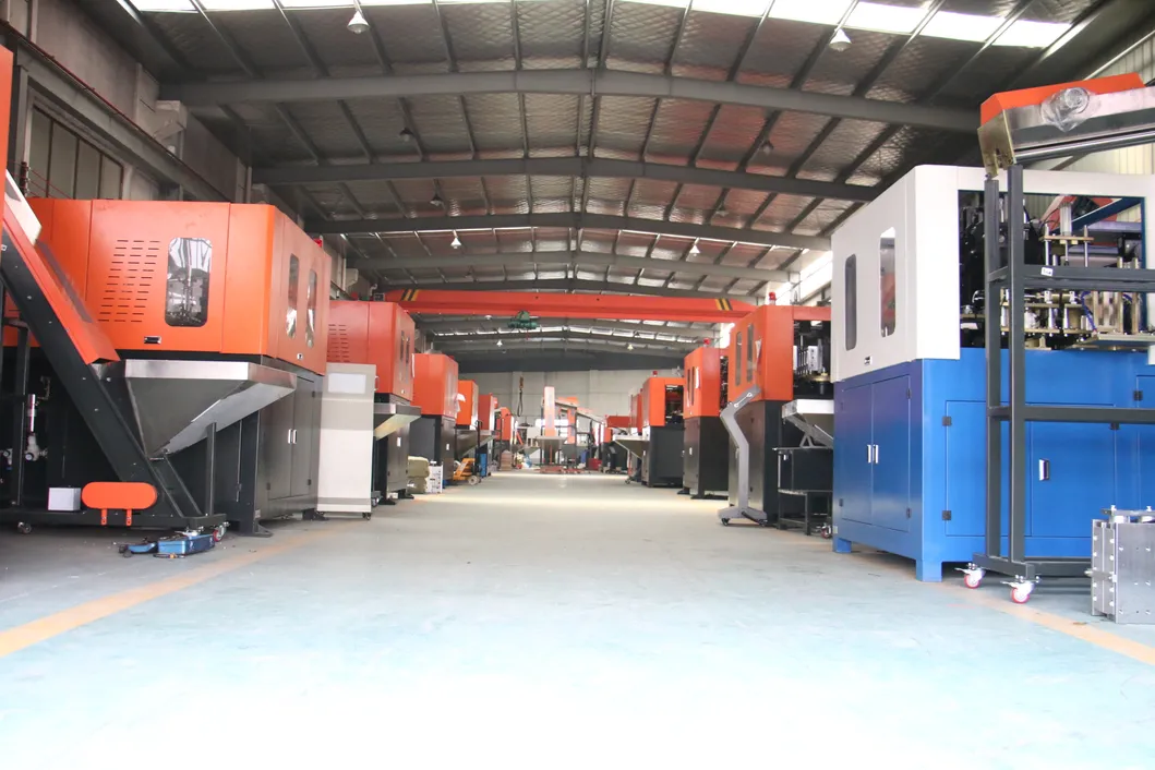 K4 Blow Molding Machine Wih Low Noise Made in China