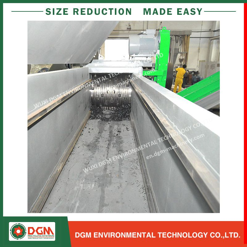 Powerful Pipe Recycling Plant to Shred Large Tube Into Plastic Granules