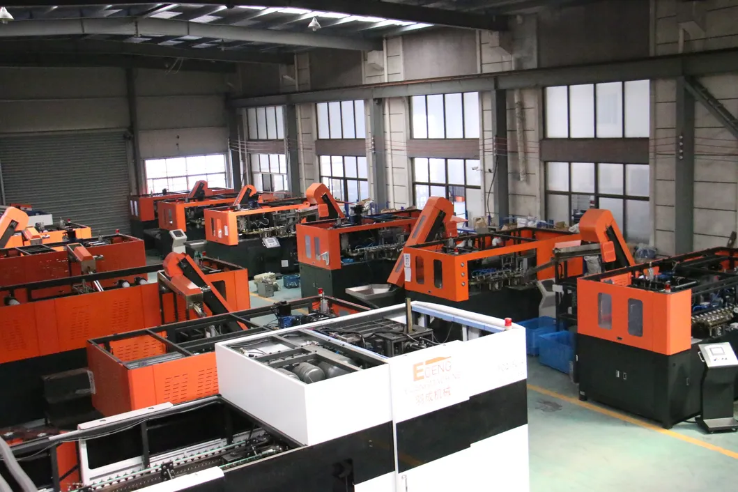 Q20L1 Pet Bottle Blow Moulding Machine Provide&nbsp; One Year Warranty&nbsp; with Spare Parts Free