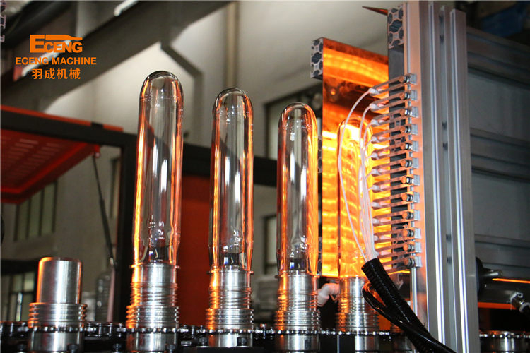 Q20L1 Pet Bottle Blow Moulding Machine Widely Used in Production of Carbonic Acid Beverage