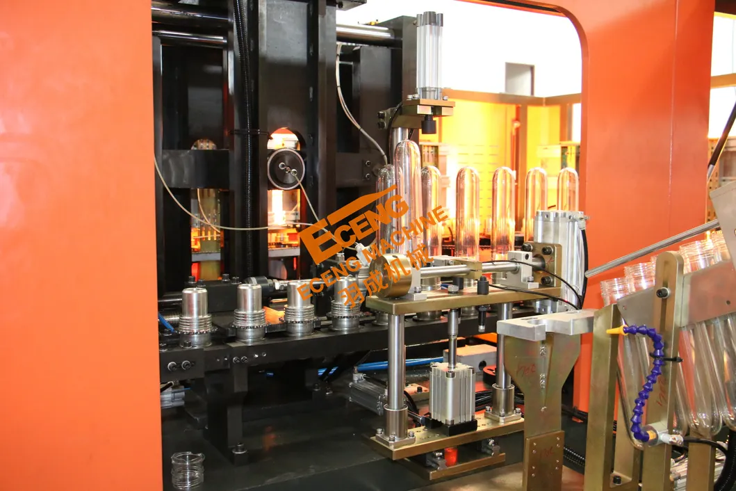 Q20L1 Pet Bottle Blow Moulding Machine Widely Used in Production of Carbonic Acid Beverage