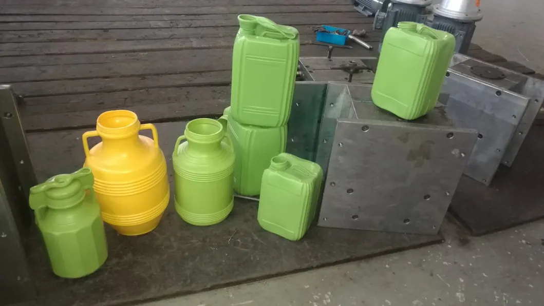 Servo Motor 15L Plastic Bottle Blow Molding Machine