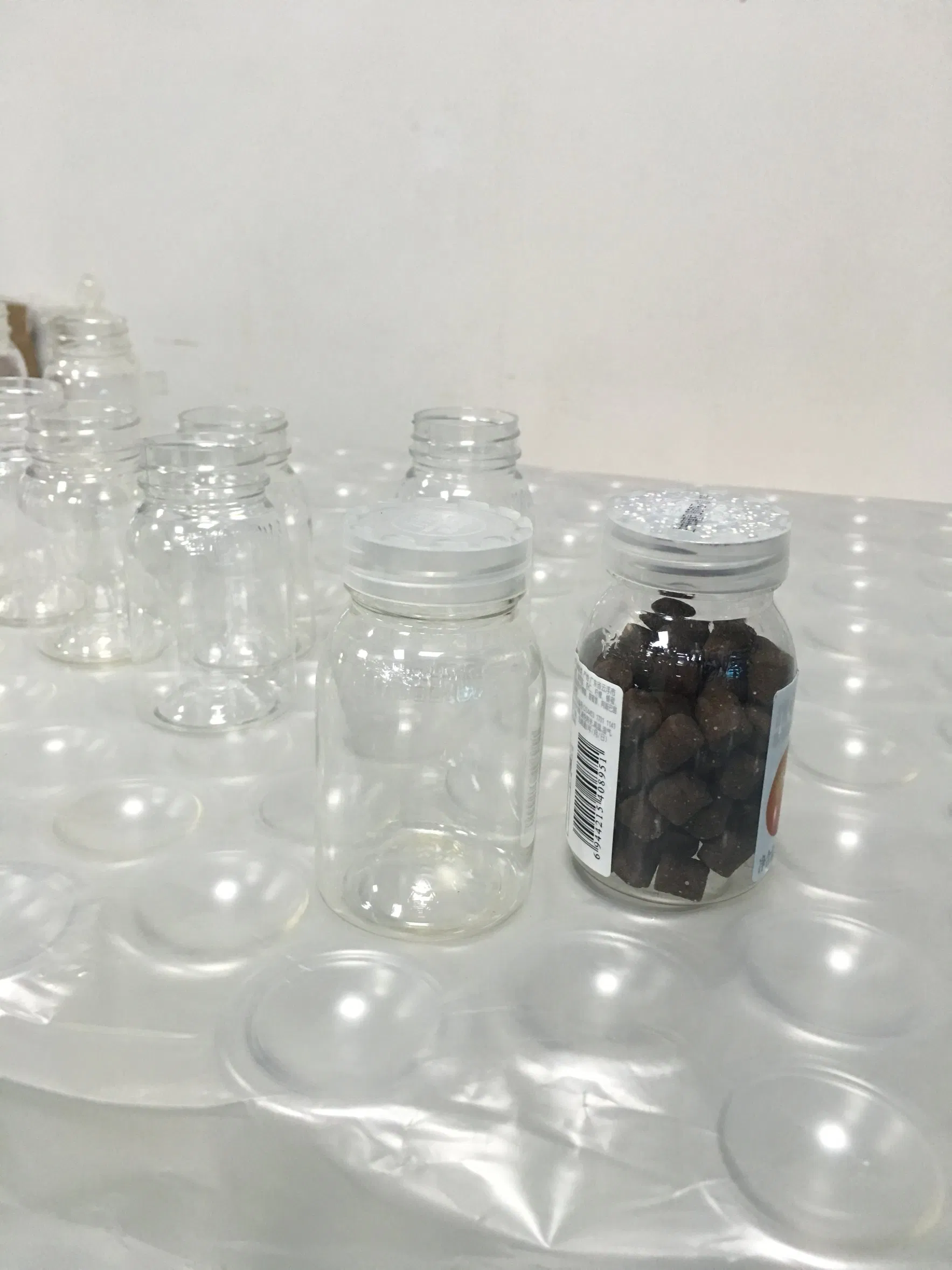 Used Second Generation Plastic Bottle Manufacturing Injection Machine